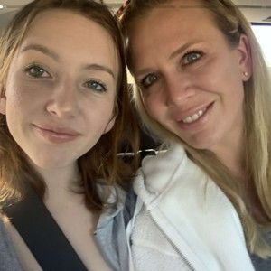 Meet your Posher, Ava rose